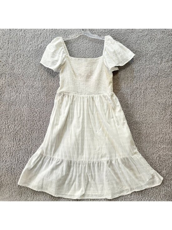 GAP Dresses & Skirts - Gap White Tiered Midi Dress Puff Sleeves & Smocked Bodice Size Medium Lined